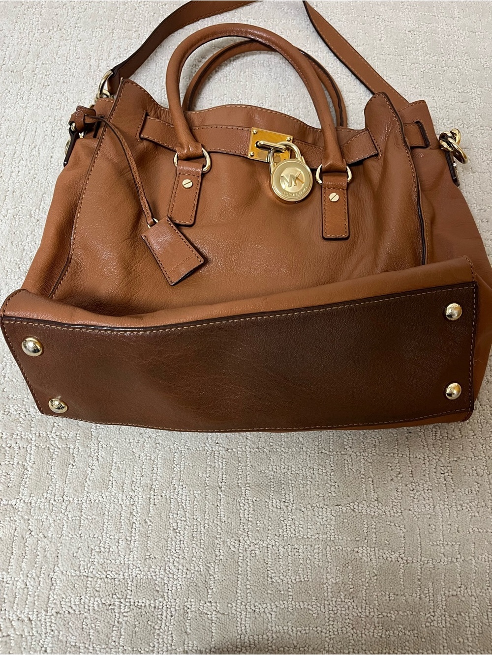 Michael Kors Cognac Leather Shoulder Hobo with Gold Chain Accent - Picture 4 of 6